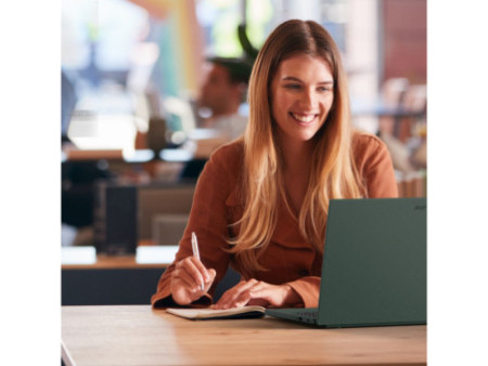 Notebook Dell CSG Latitude 3540 Intel Core i5-1235U / 8GB DDR4 / SSD 512GB / 15.6' FHD / Intel Iris Xe / Windows 11 / Preto / 21