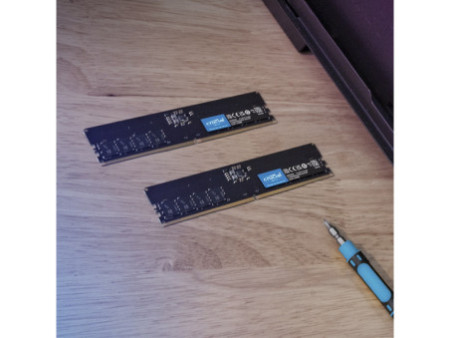 Memória DDR5 Crucial Classic, 32GB, 4800MHz, Preta, CT32G48C40U5